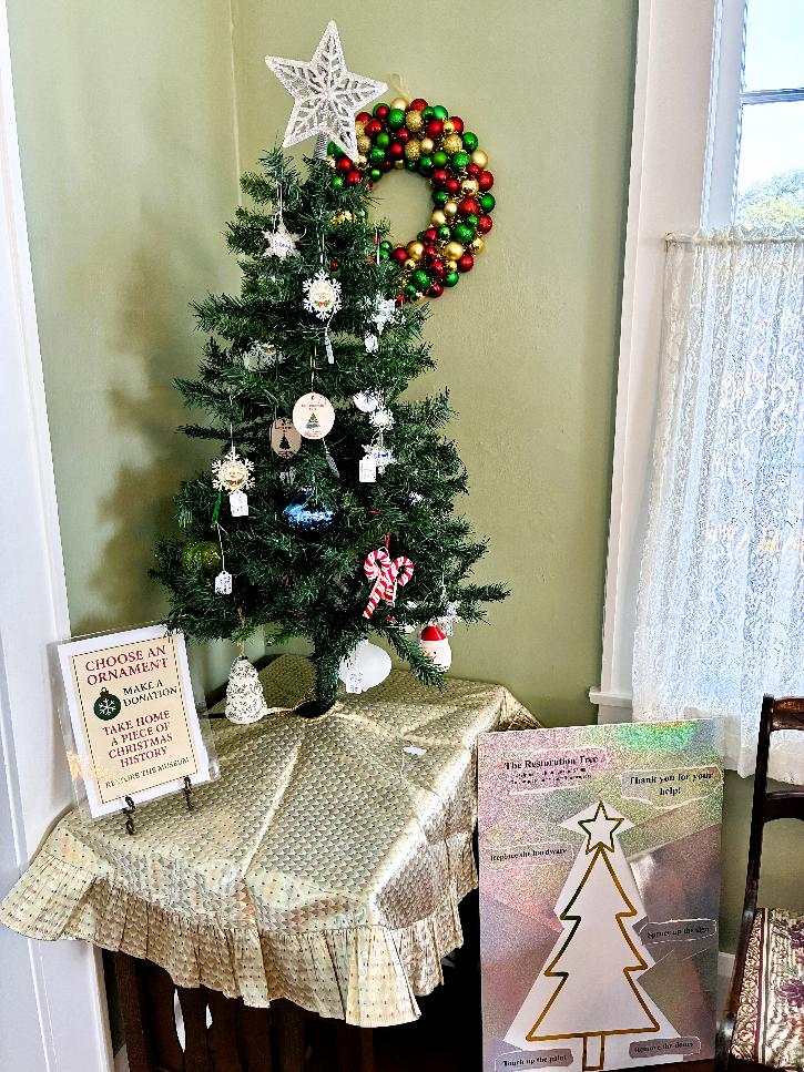 Christmas Tree (2025)